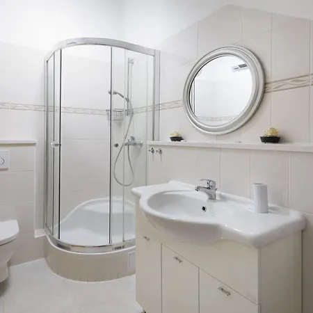 Center 3* Сплит