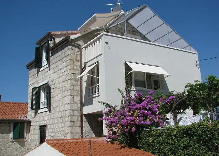 Center سبليت