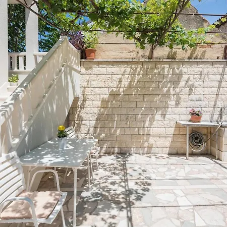Center Guest house 3*